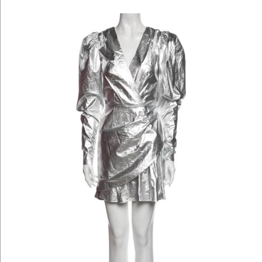 New metallic solver  size 38 which is a medium 6/8